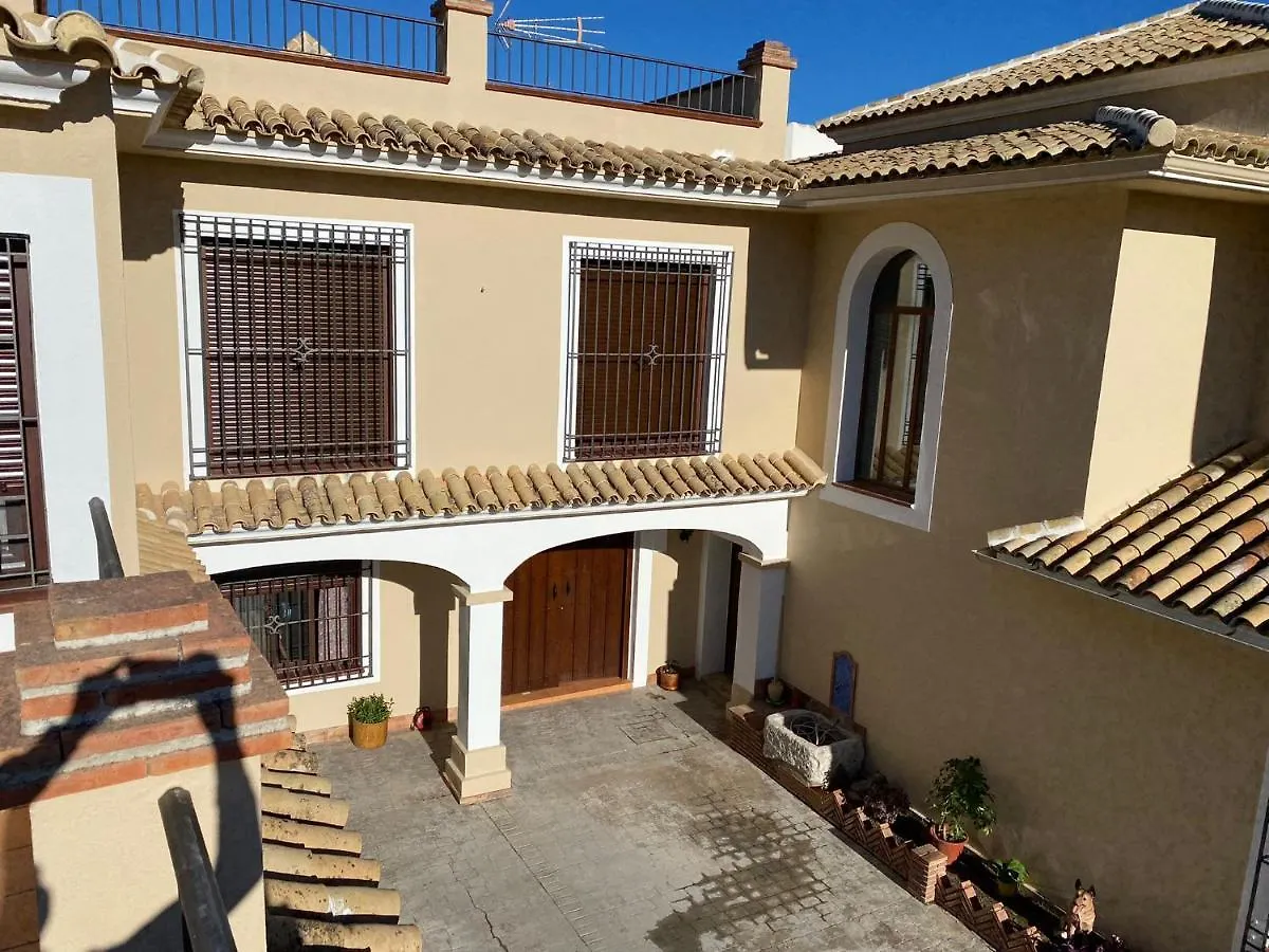 Villa Zamora Baena 0*,
